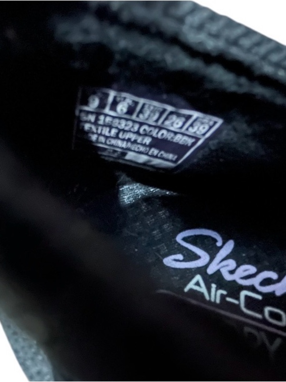 Skechers Women's Black Knit Slip-On Memory Foam Flats Sz 9 - Picture 3 of 5
